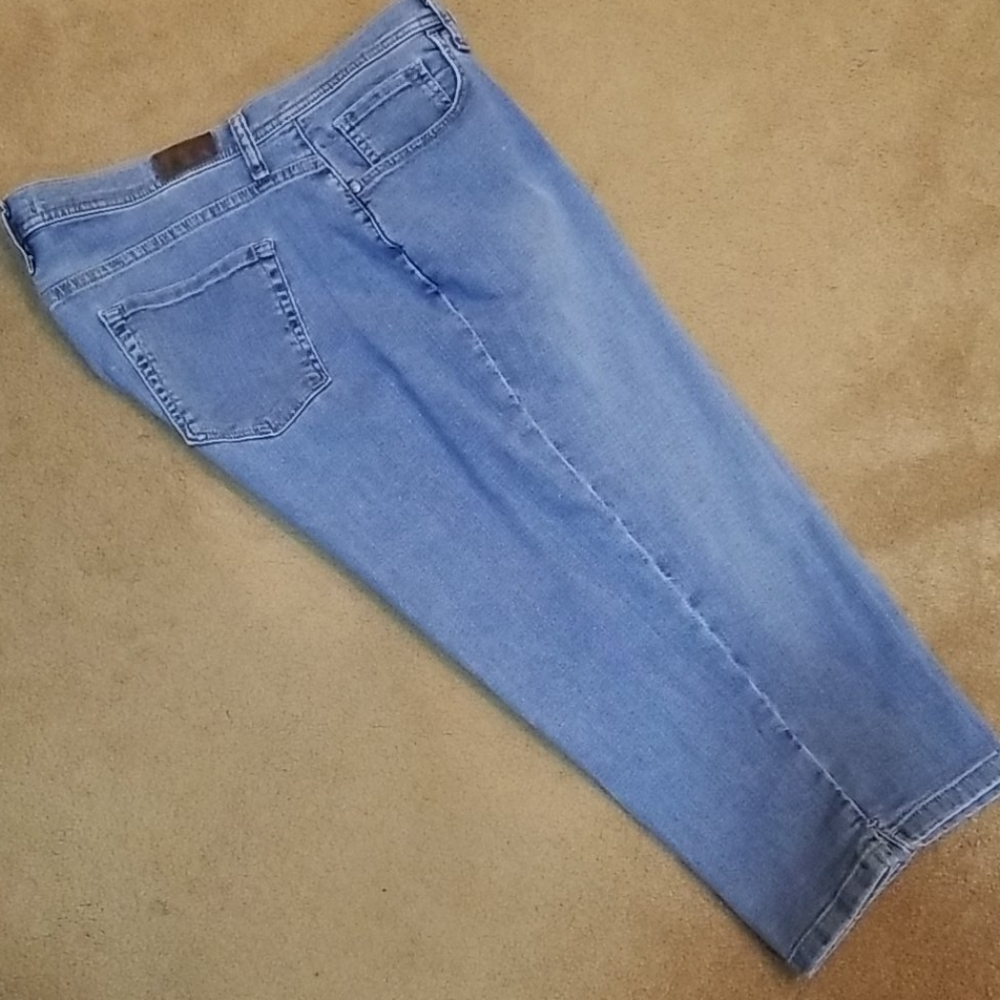 Denim capris